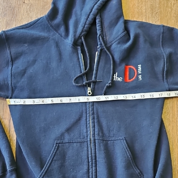 The D Hotel Zip-up Black Hoodie Size Small - Picture 2 of 6